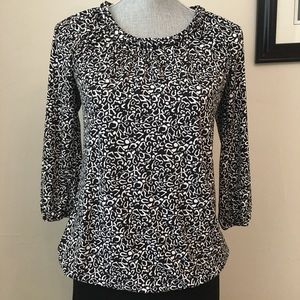 STYLE & CO ❤️ Stretch Top In Graphic Black & White